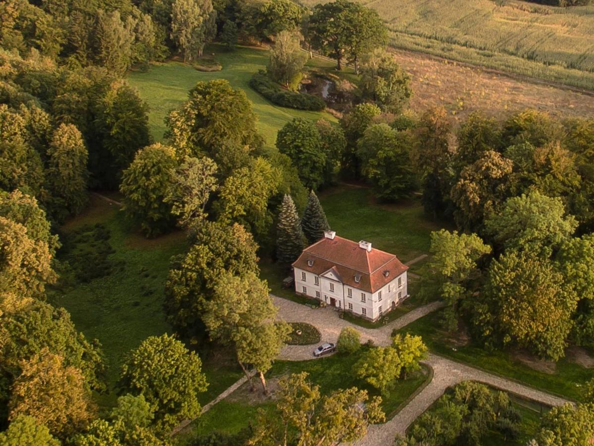 Bed and Breakfast Dwór Dawidy Mlynary Exterior foto
